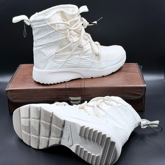 Nike Wmns Tanjun High Rise 'Phantom' - Picture 9 of 10